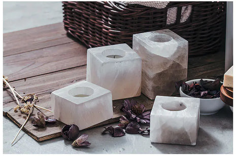 Candle Holder with Sugar Rock and Aromatherapy Design