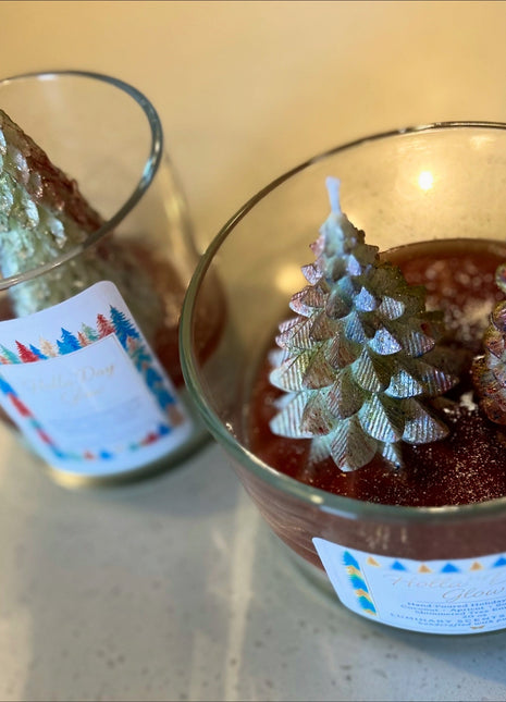 Holla’Day Glow – Christmas Tree Candle